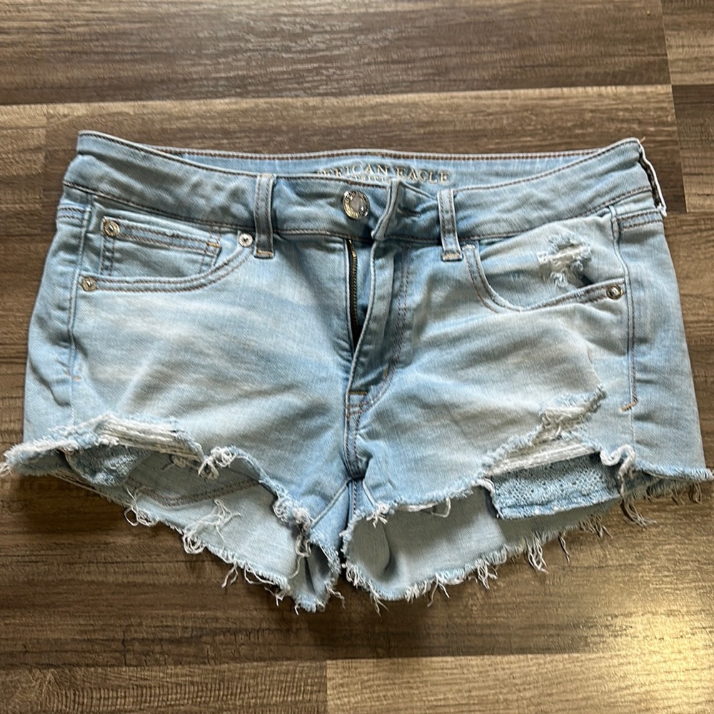 American Eagle shorts size 6
